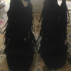 Steve Madden Fringe heels